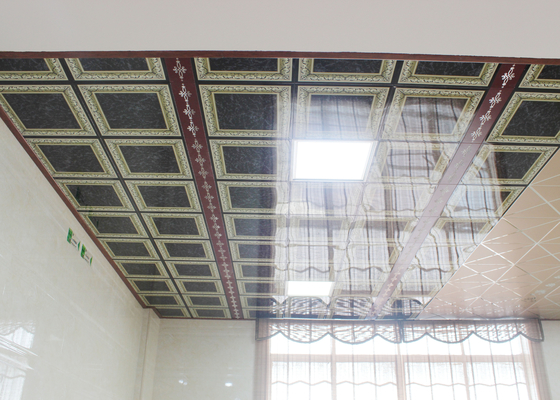 معماريّ داخليّ سقف لوح, فنيّ سقف قرميد لطبخ منزل
