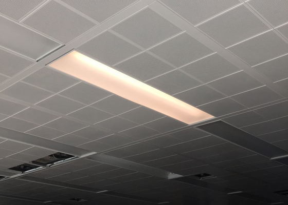 1 &amp;#39;× 1&amp;#39; ثقب اللون الأبيض Φ2.3 مقطع في السقف لمبنى المكاتب
